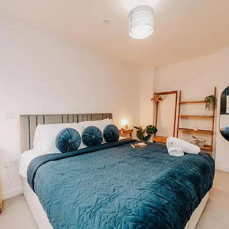 Apartamento Stylish Grade Ii Listed Pad, Centre, Fast Wifi, Contractors, Families Birmingam
