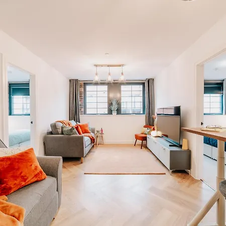 Apartamento Stylish Grade Ii Listed Pad, Centre, Fast Wifi, Contractors, Families Birmingam